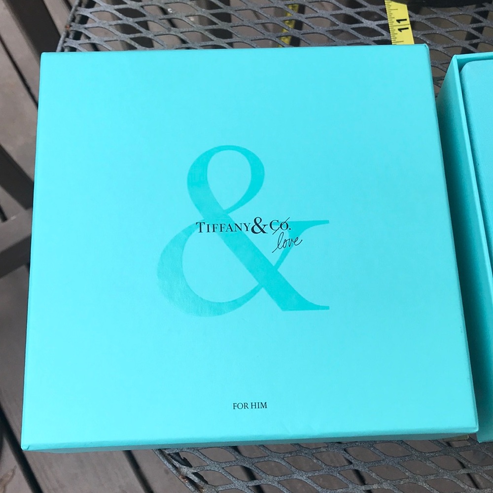 TIFFANY & CO empty box - Picture 3 of 7